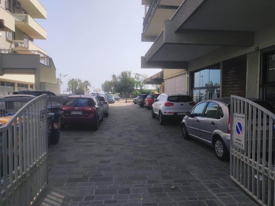 Appartamento Vista Mare Римини Екстериор снимка